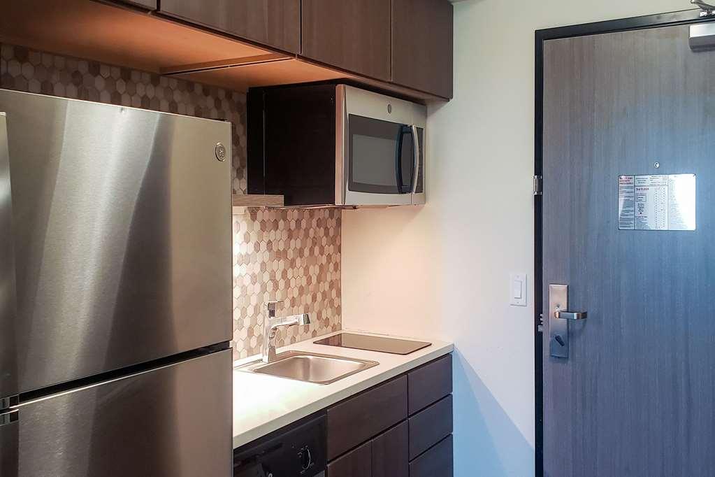 MainStay Suites Waukee-West Des Moines Zimmer foto